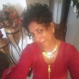 Meet your Posher, Candace